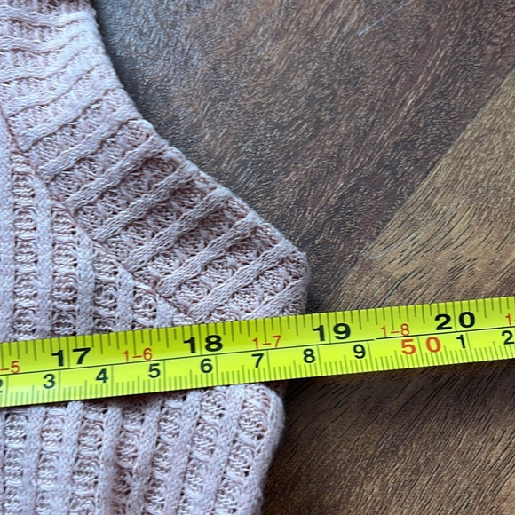 BNWOT Oversized Bombom waffle knit blush pink sleeveless V-neck - Picture 6 of 11